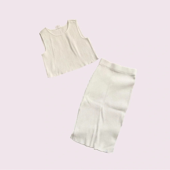 Recomence white rib knit two piece set tank top and midi skirt - Picture 1 of 11